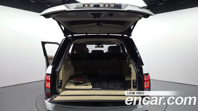 Land Rover Range Rover 2015 — photo 20