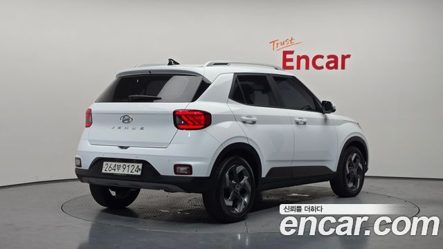 Hyundai Venue 2020 — photo 2