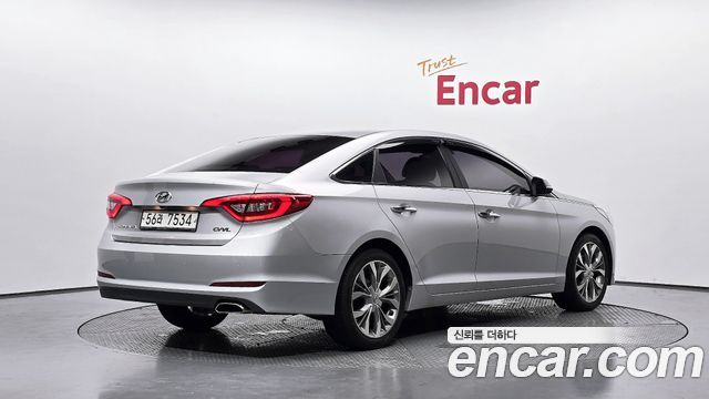 Hyundai Sonata 2015 — photo 2