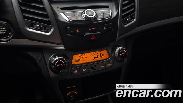 KG Mobility KORANDO 2015 — photo 15