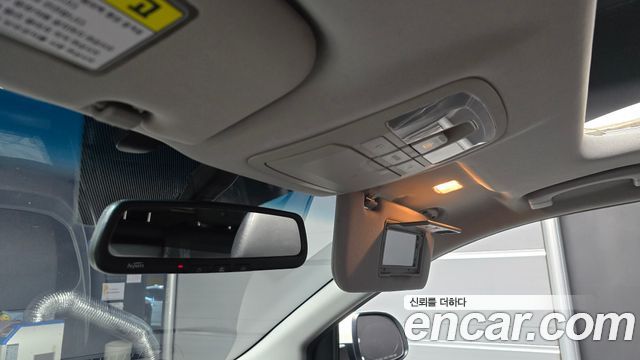 KG Mobility KORANDO 2015 — photo 19