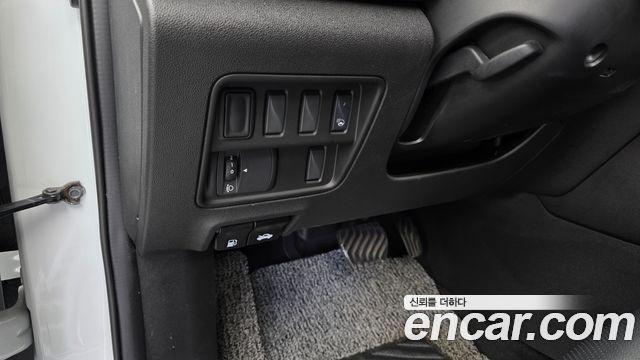 Renault Korea QM6 2023 — photo 23