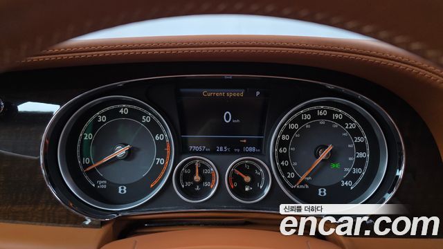 Bentley Continental 2013 — photo 8