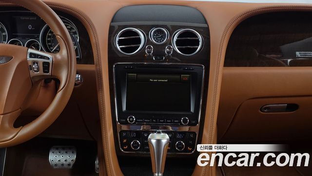 Bentley Continental 2013 — photo 14