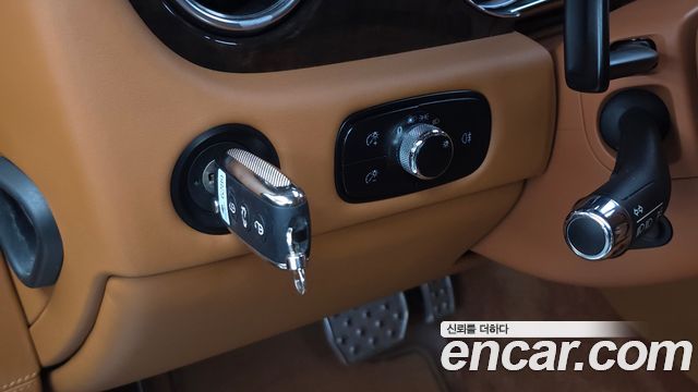 Bentley Continental 2013 — photo 16