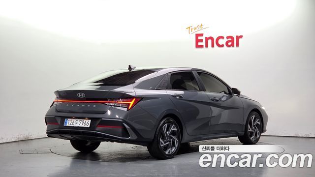 Hyundai AVANTE 2025 — photo 2
