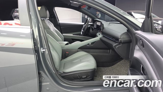 Hyundai AVANTE 2025 — photo 17