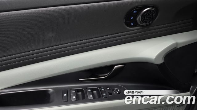 Hyundai AVANTE 2025 — photo 23