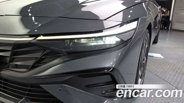 Hyundai AVANTE 2025 — photo 8