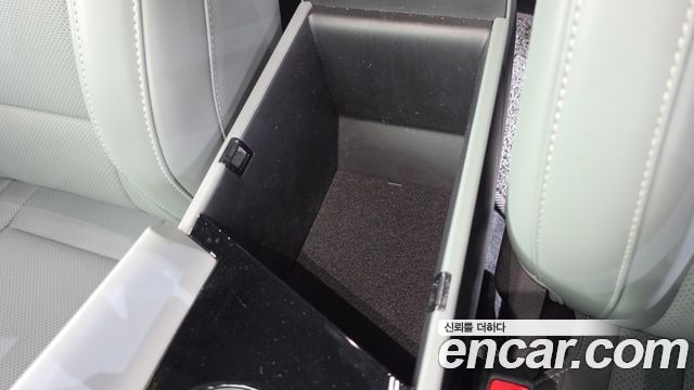 Hyundai AVANTE 2025 — photo 30