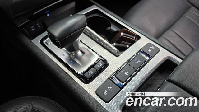 Genesis G80 2017 — photo 12