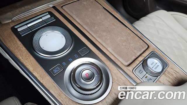 Genesis GV80 2020 — photo 9