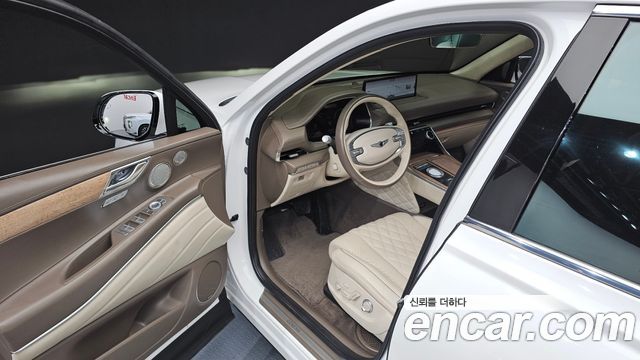 Genesis GV80 2020 — photo 11