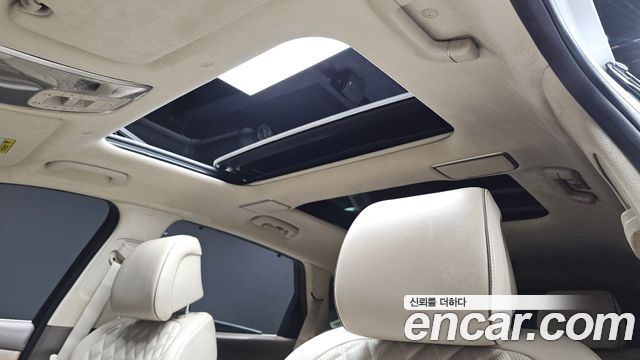 Genesis GV80 2020 — photo 17