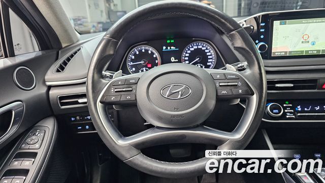 Hyundai Sonata 2023 — photo 21