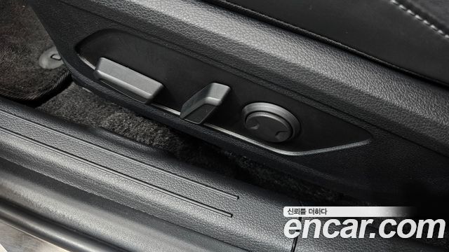 Hyundai Sonata 2023 — photo 32