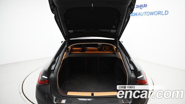 BMW i4 2024 — photo 20