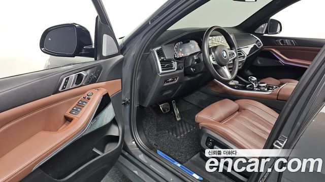 BMW X5 2023 — photo 10