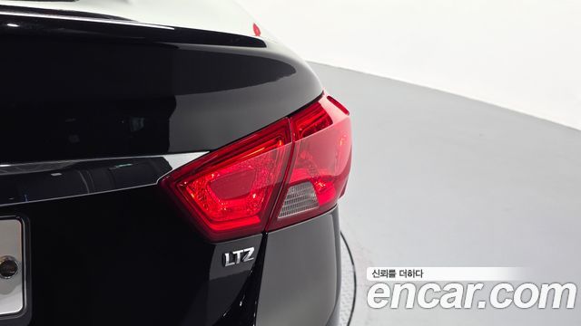 Chevrolet Korea Impala 2017 — photo 9
