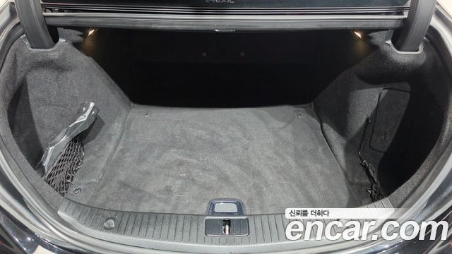Mercedes-Benz S-Class 2020 — photo 25