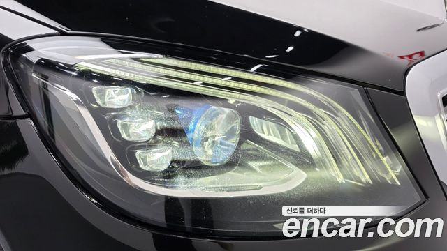 Mercedes-Benz S-Class 2020 — photo 8