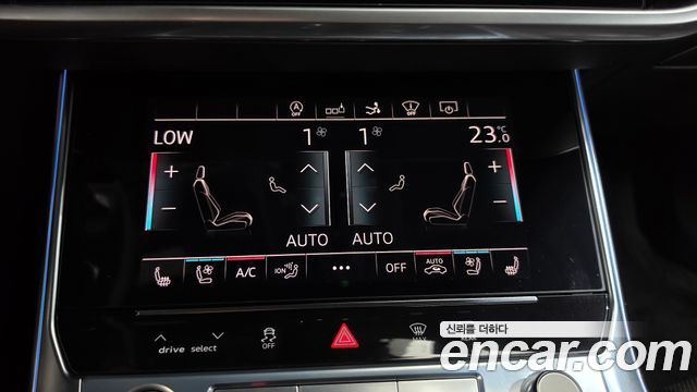 Audi A7 2020 — photo 33