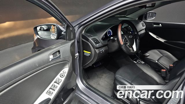 Hyundai Accent 2016 — photo 13