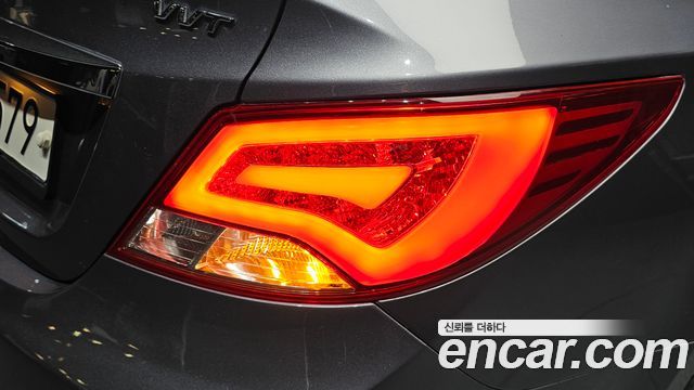 Hyundai Accent 2016 — photo 9