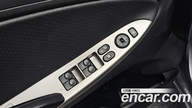 Hyundai Accent 2016 — photo 31