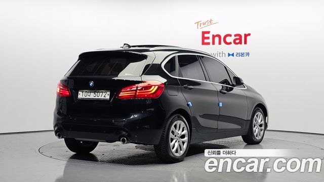 BMW 2-Series 2019 — photo 2
