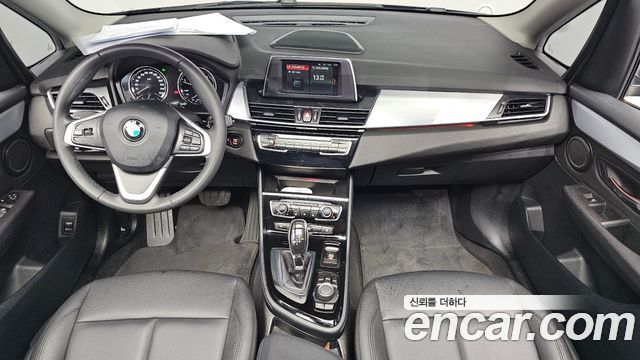 BMW 2-Series 2019 — photo 10