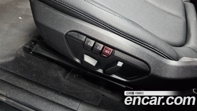 BMW 2-Series 2019 — photo 27