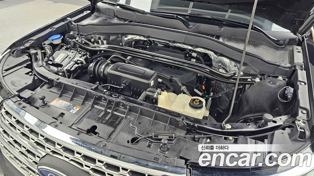 Ford Explorer 2020 — photo 6
