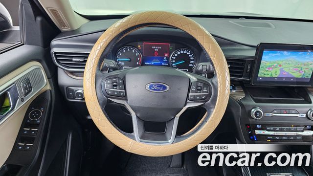 Ford Explorer 2020 — photo 19
