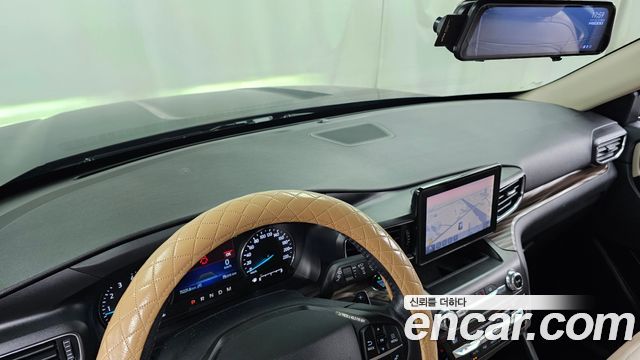 Ford Explorer 2020 — photo 21