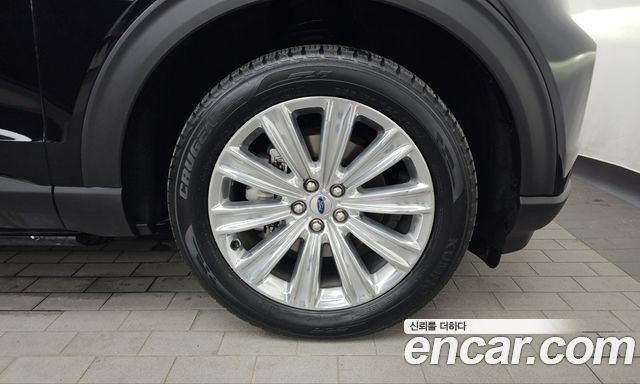 Ford Explorer 2020 — photo 7