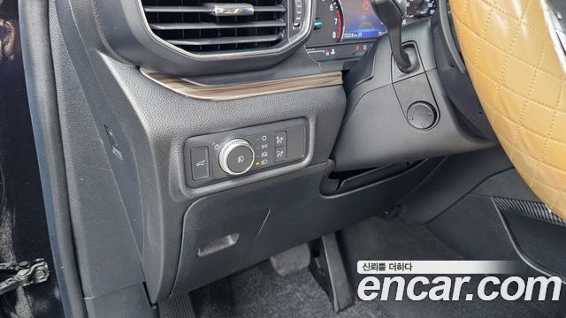 Ford Explorer 2020 — photo 28