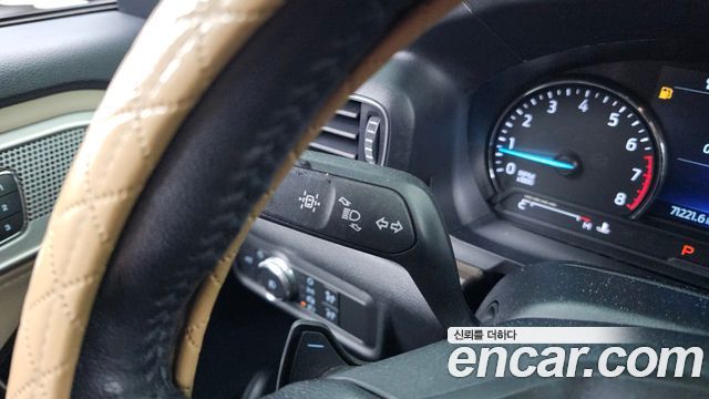 Ford Explorer 2020 — photo 33