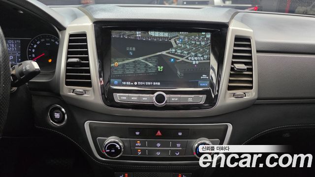 KG Mobility Rexton 2019 — photo 19