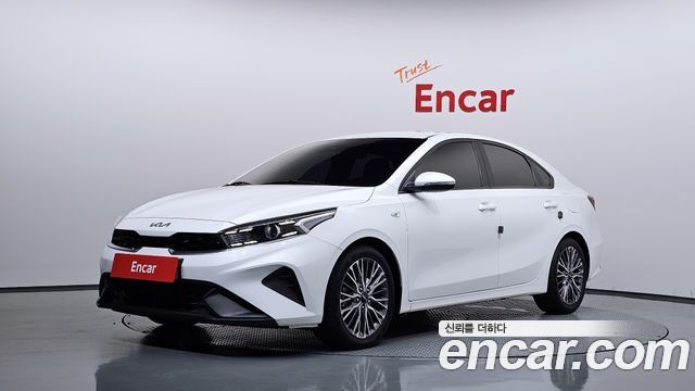 Kia K3 2022 — photo 1