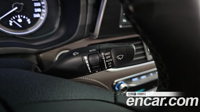 Hyundai Grandeur 2019 — photo 25