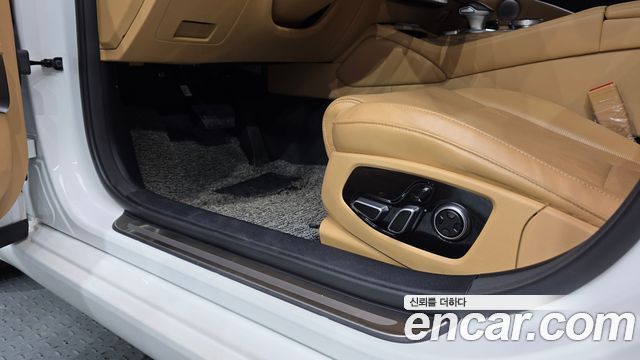 Kia K9 2022 — photo 31
