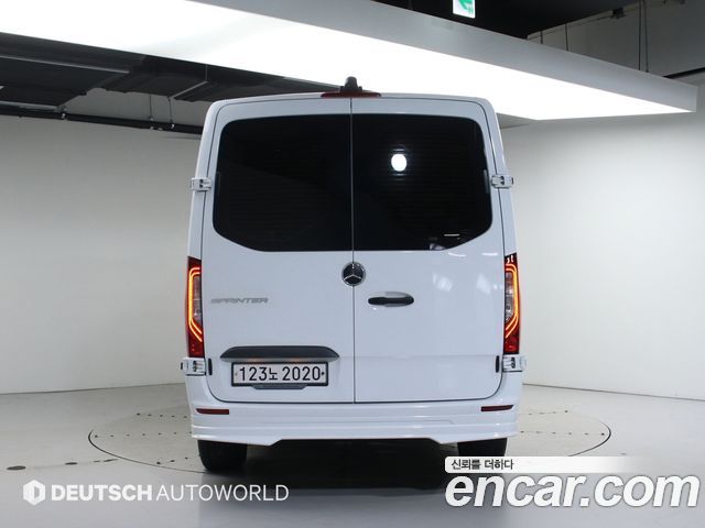 Mercedes-Benz Sprinter 2019 — photo 4