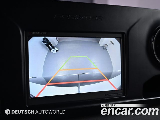 Mercedes-Benz Sprinter 2019 — photo 15