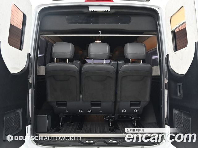 Mercedes-Benz Sprinter 2019 — photo 20