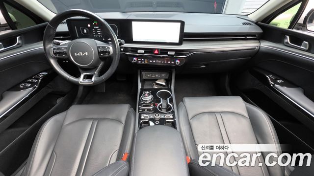 Kia K5 2024 — photo 10