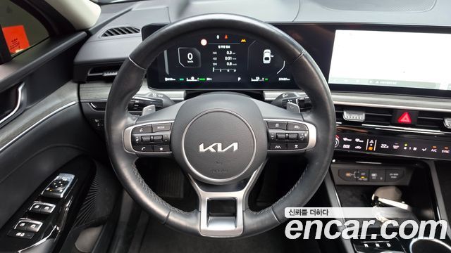 Kia K5 2024 — photo 18