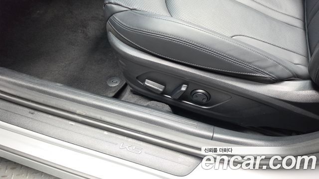 Kia K5 2024 — photo 32