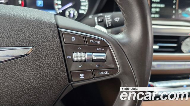 Genesis G90 2019 — photo 29