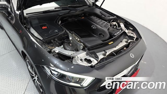 Mercedes-Benz CLS-Class 2021 — photo 6
